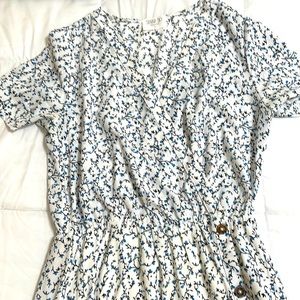 Sienna Sky summer dress, small size